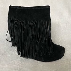 Koolaburra by Ugg Black Suede Fringe Platform Booties Size 8